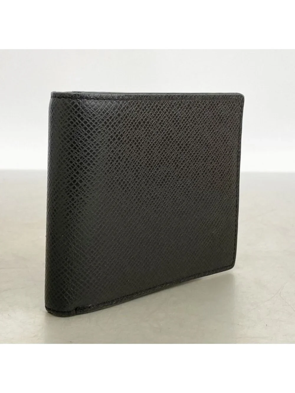 Louis Vuitton Wallet Taiga Portefeuille Amerigo Ardoise